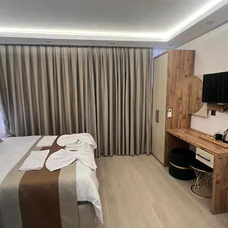 Ninova Boutique Отель 3*