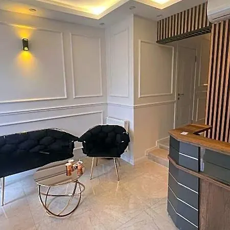 Ninova Boutique Hotel 3*