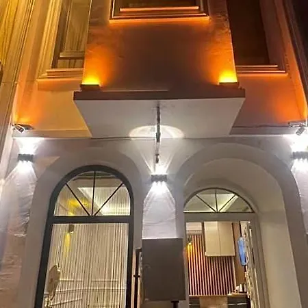 Hotel Ninova Boutique 3*