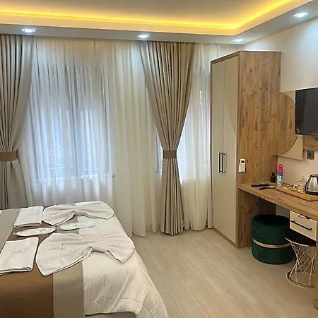 Ninova Boutique Hotel