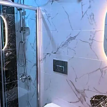 Hotel Ninova Boutique 3*